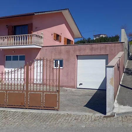 Casa Rosalia Castro Daire